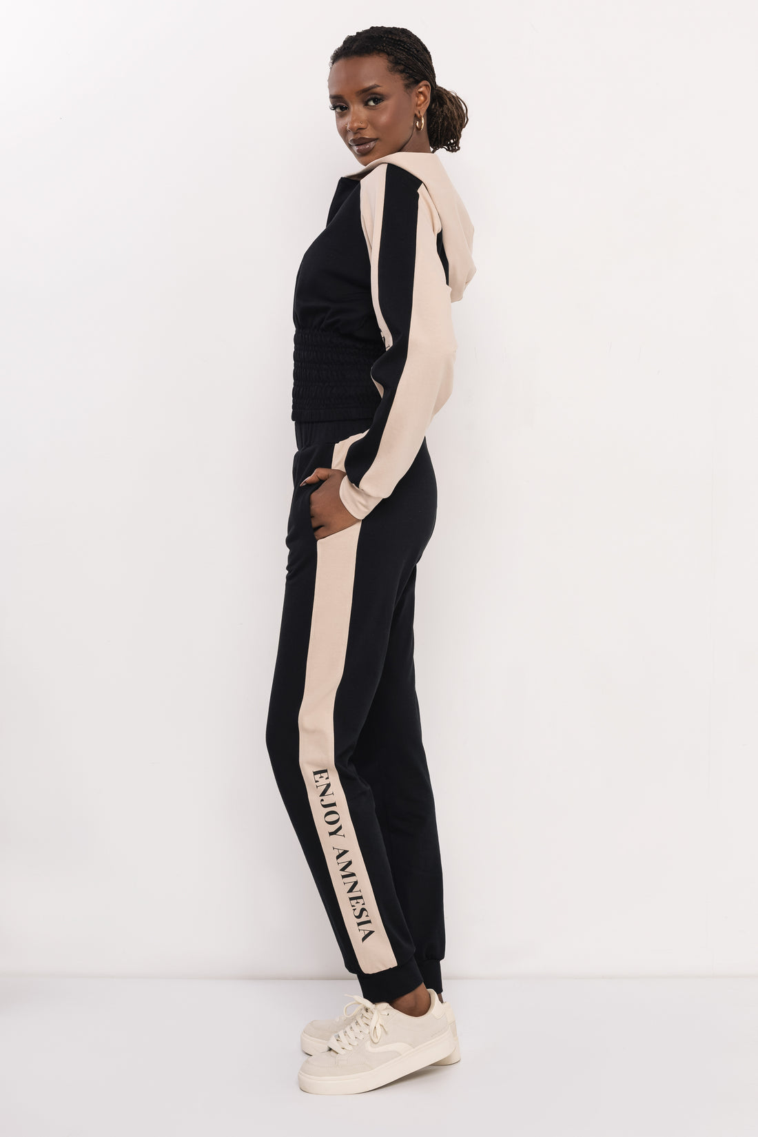 Glenna jogging szett fekete