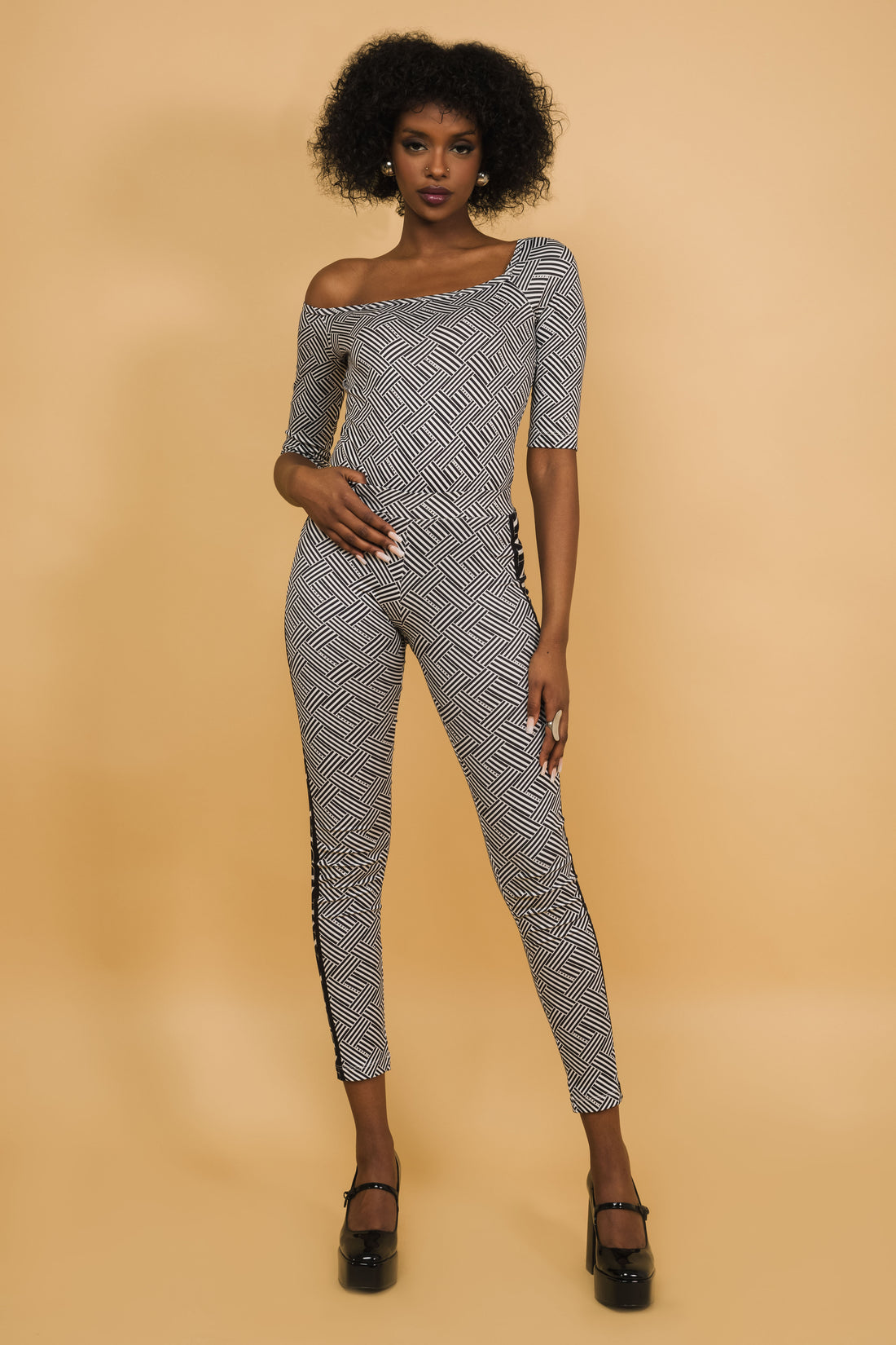 Weil body fekete/fehér