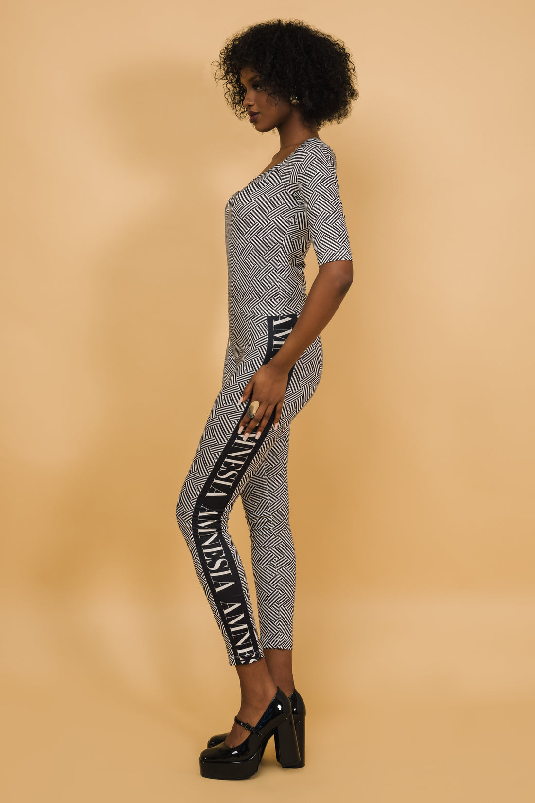 Siva leggings - parketta mintás, ekrü