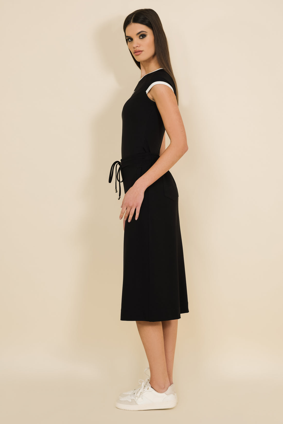 Odera szoknya fekete