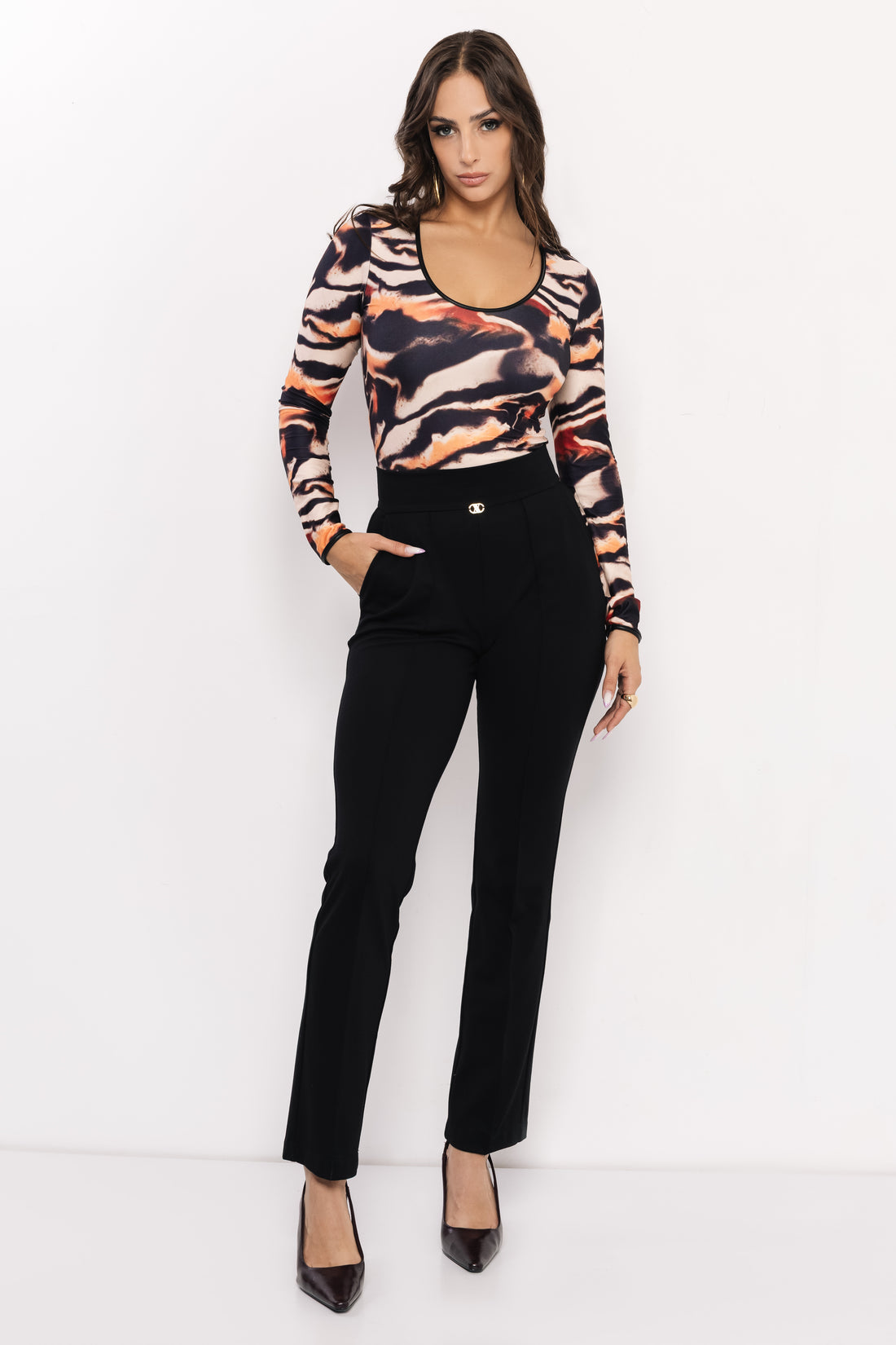 Olina body márvány mintás