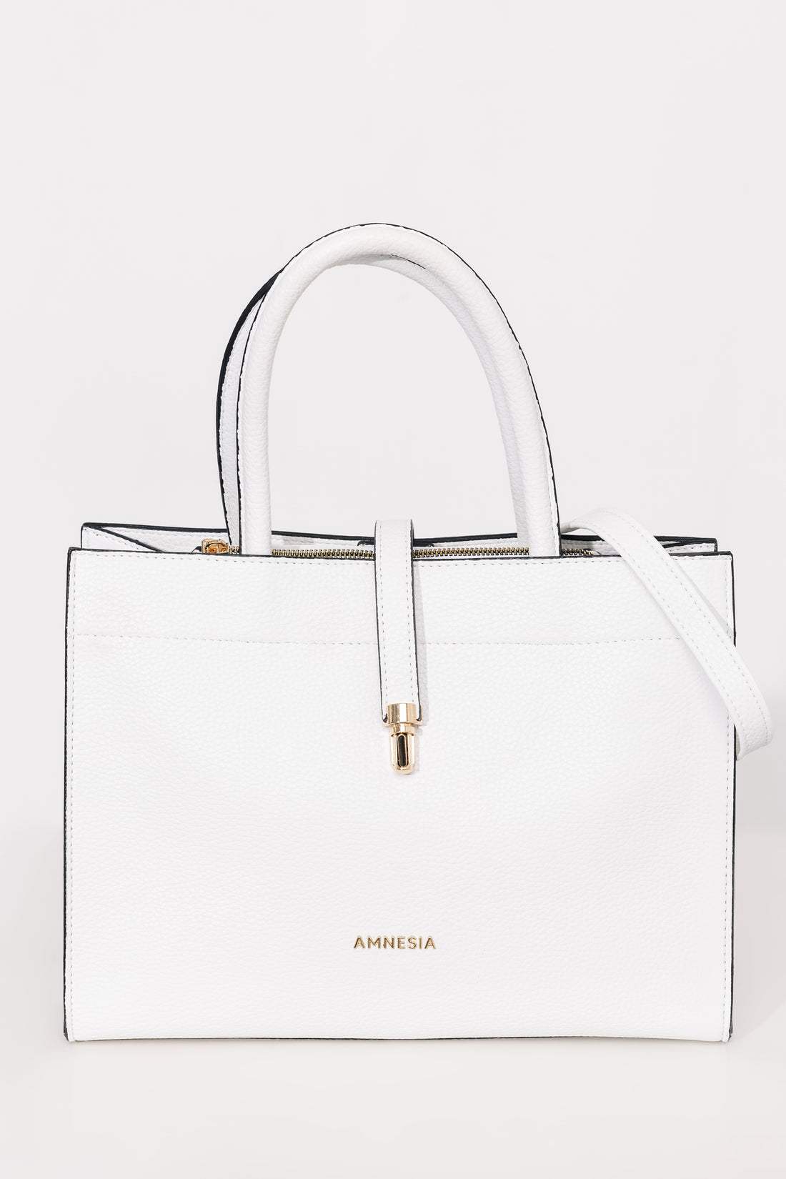 Csatos táska ekrü one-0