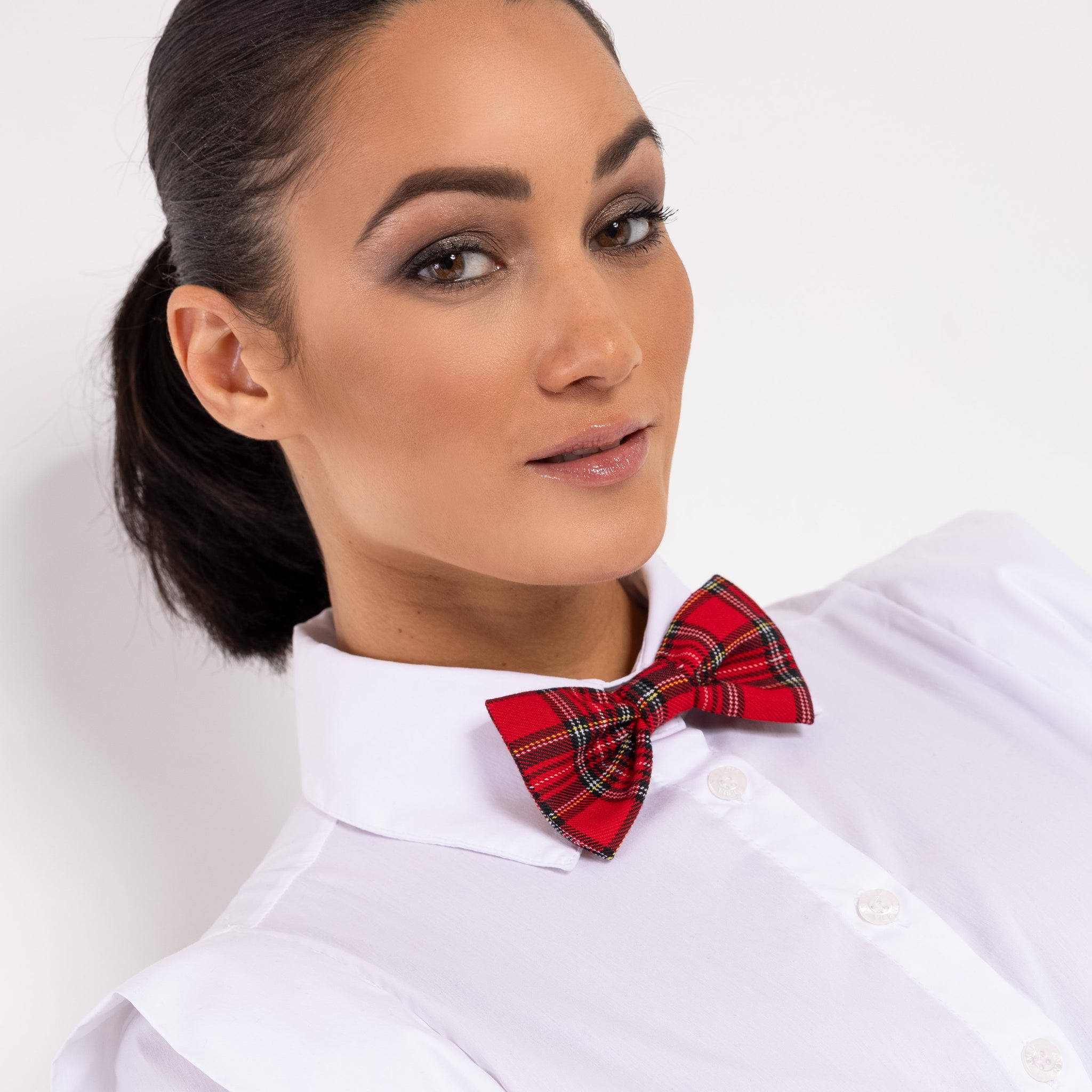 Csokornyakkendő piros kockás