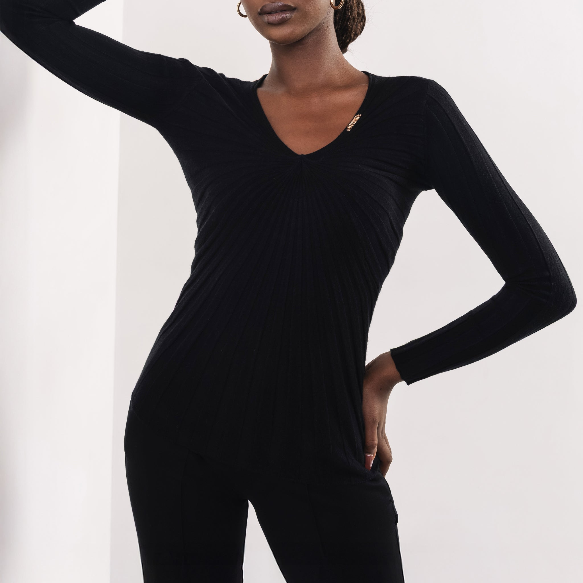 Frilla kötött felső fekete