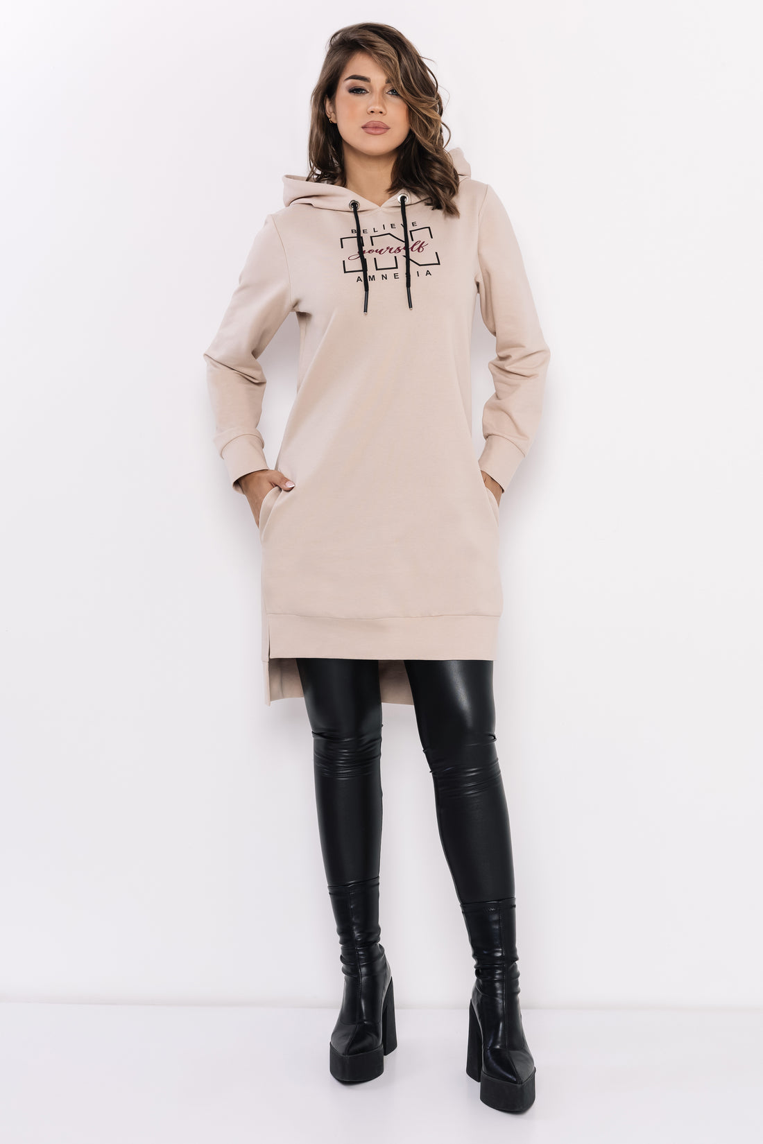 Csöre 2 tunika bézs