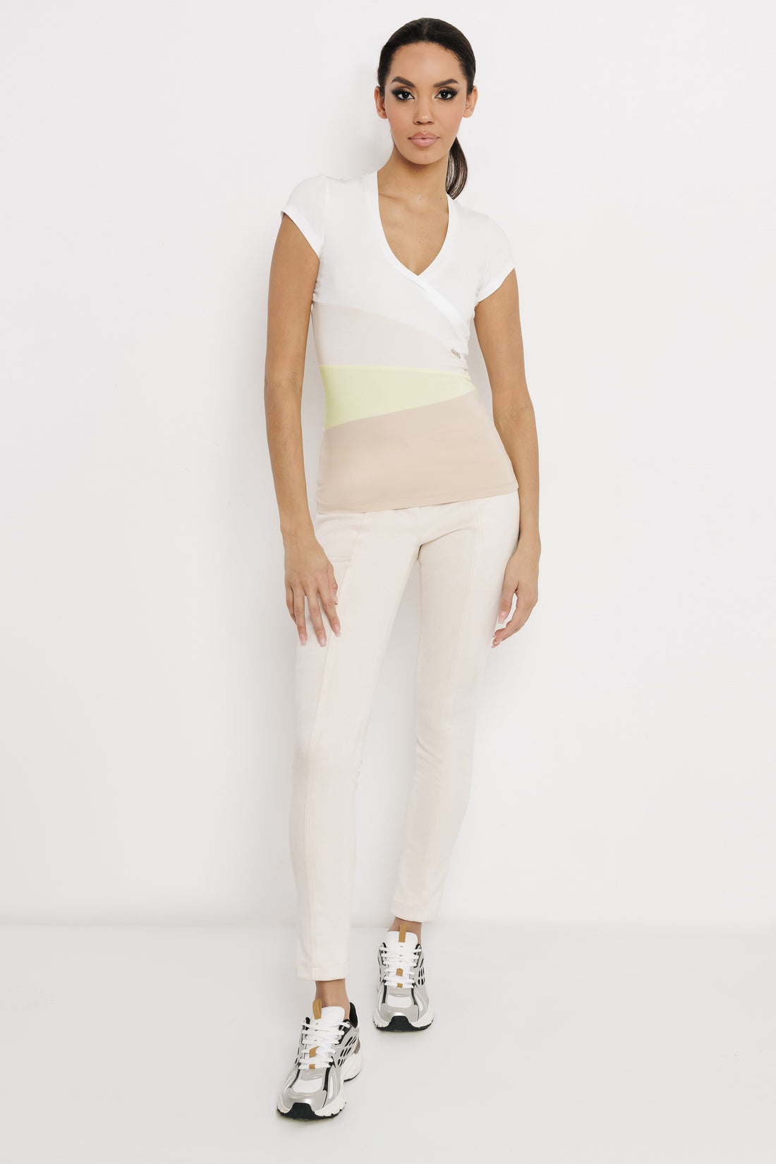 Alevina felső ekrü/vaj/sárga/homok