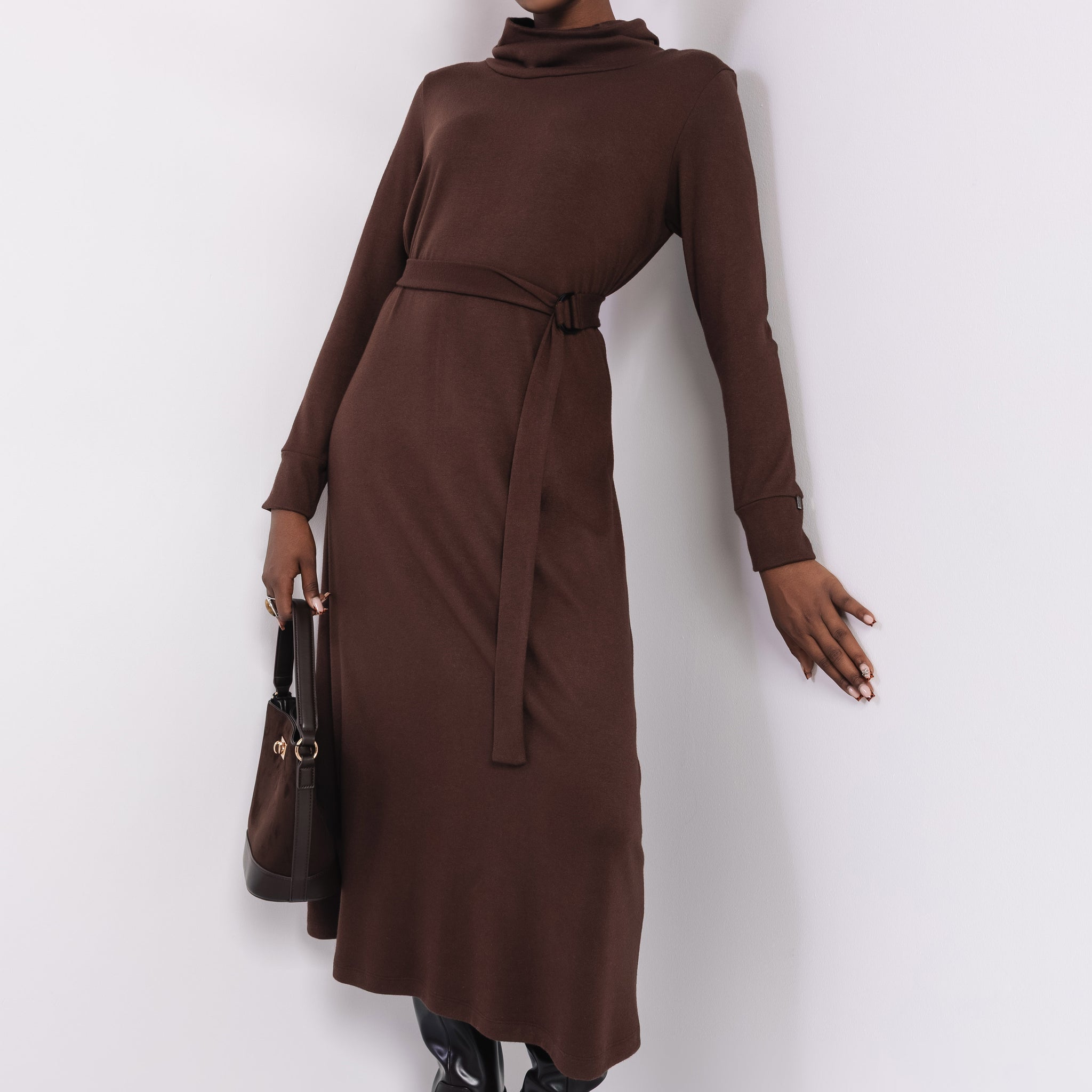 Enka ruha csokoládé