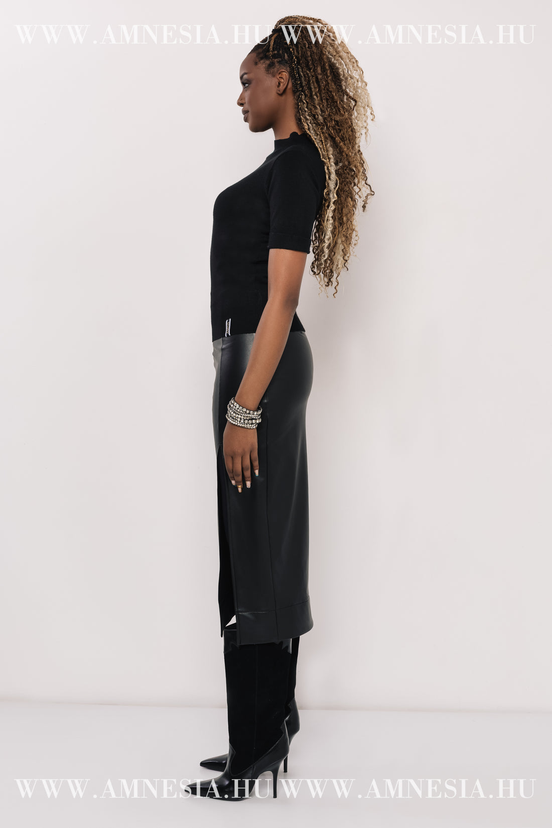 Fanta pulóver - fekete