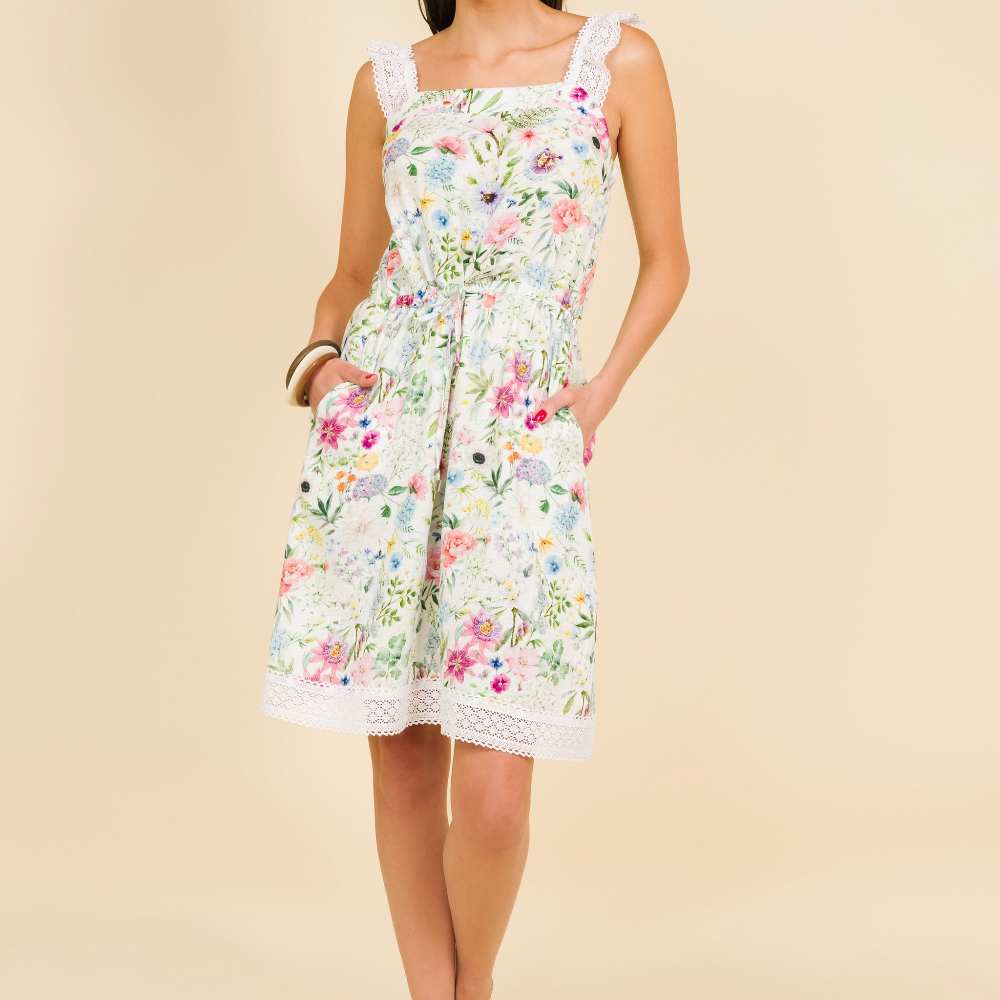 Meda ruha - virágos