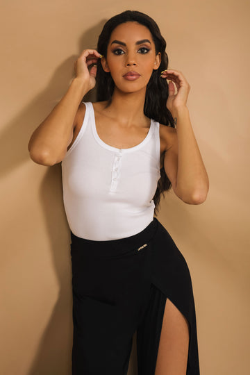 Kiwo gombos top fehér