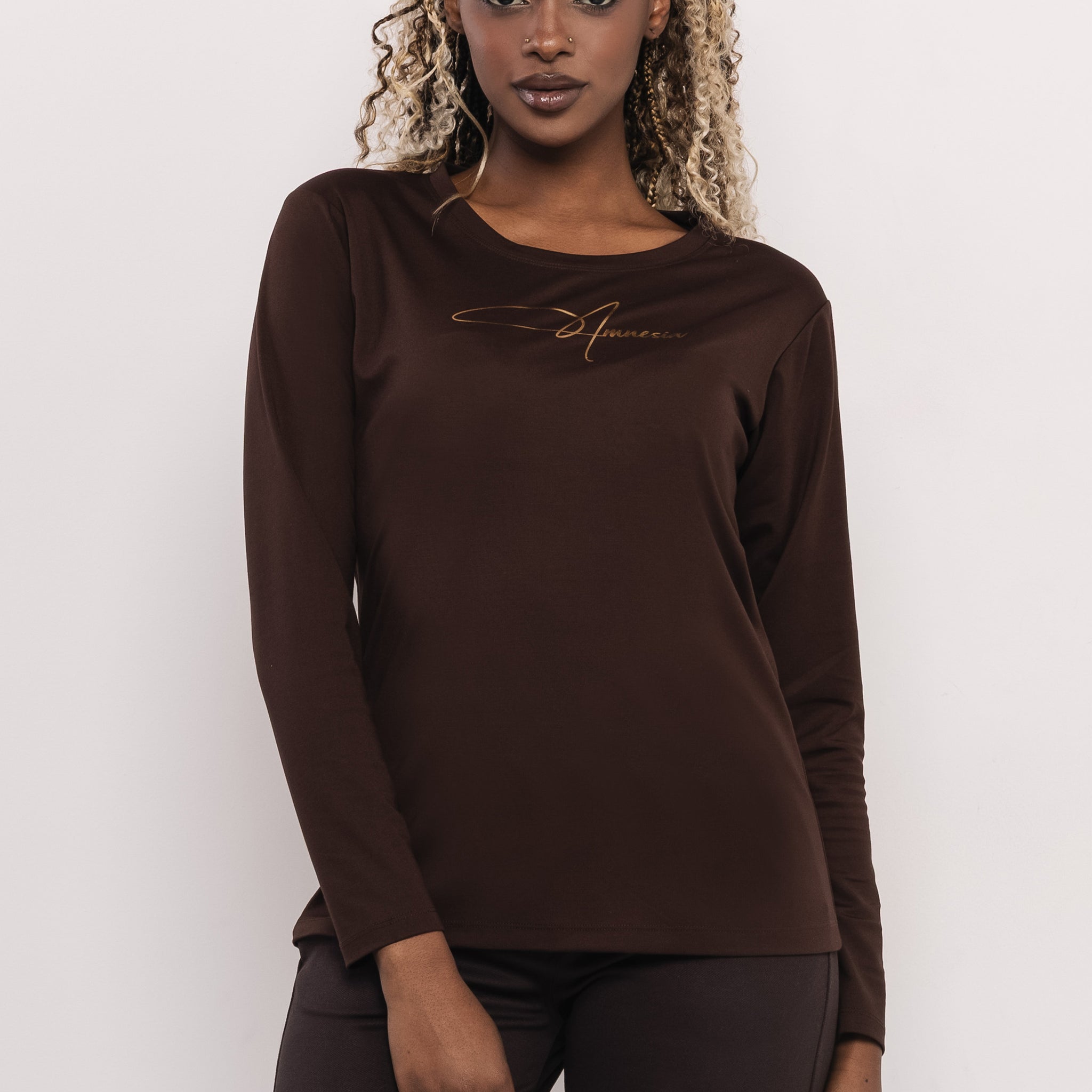 Hosszú ujjú T-póló csokoládé