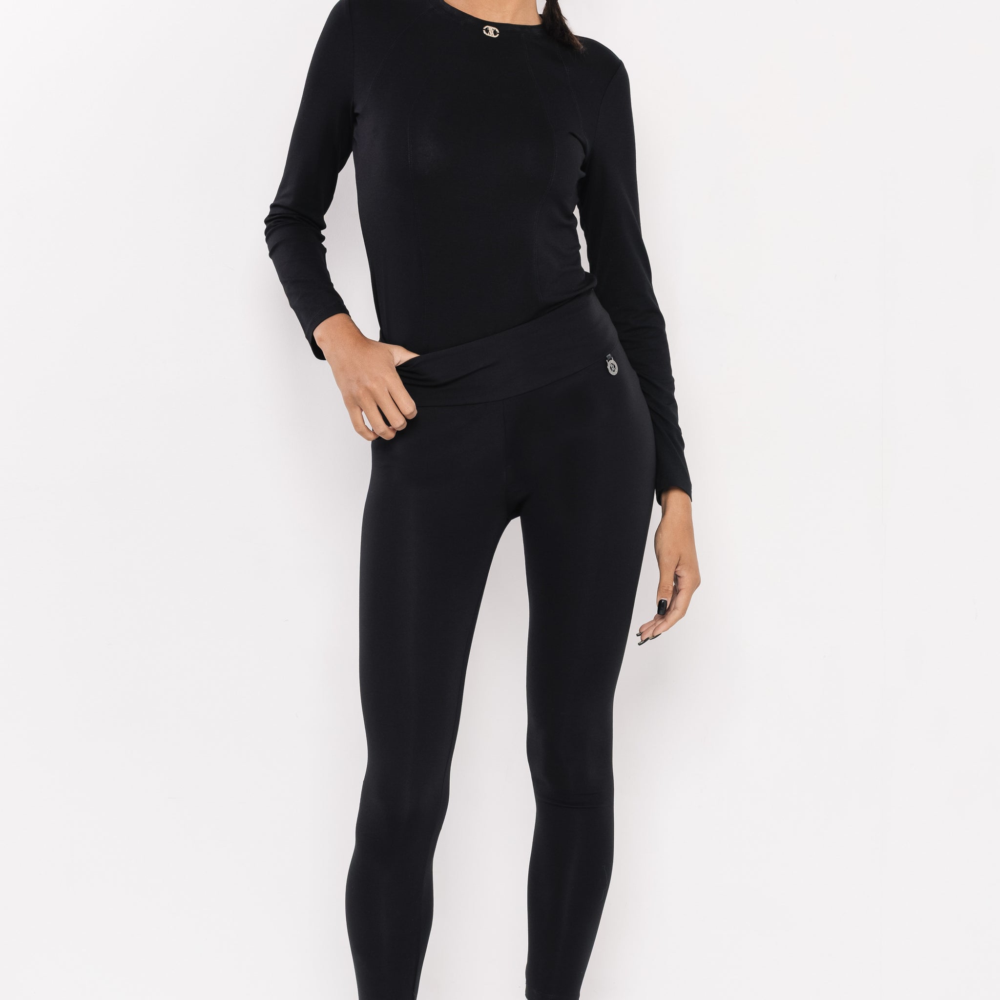 Vica viszkóz leggings fekete