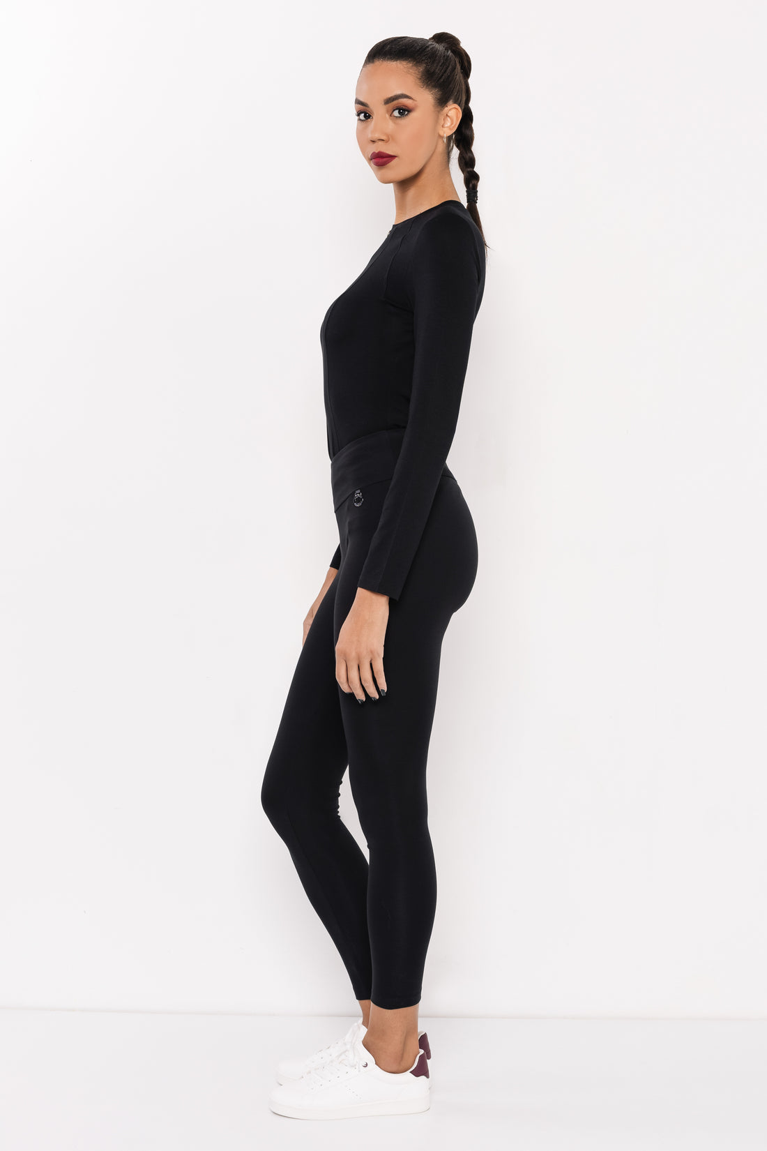 Vica viszkóz leggings fekete