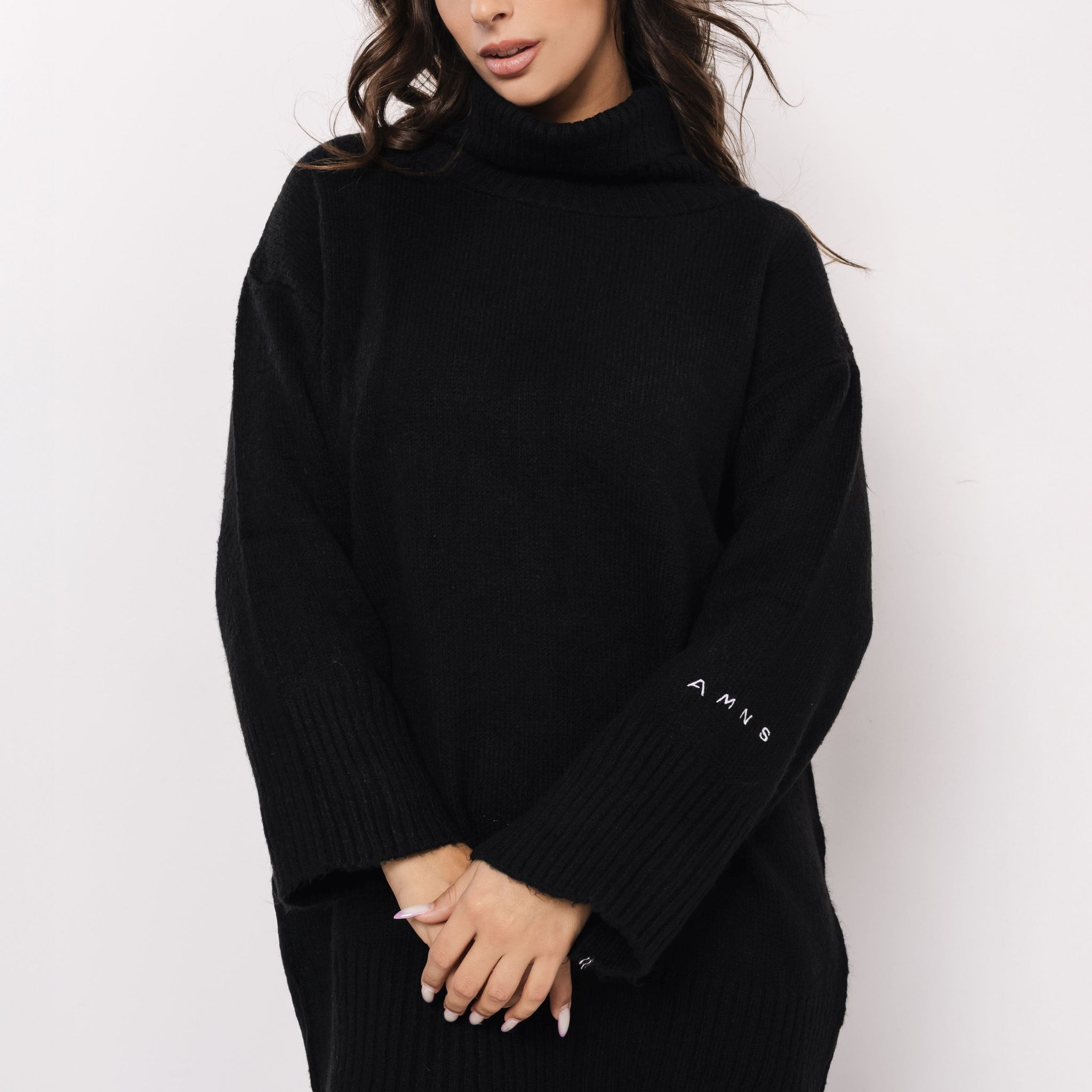 Kötött garbós tunika fekete