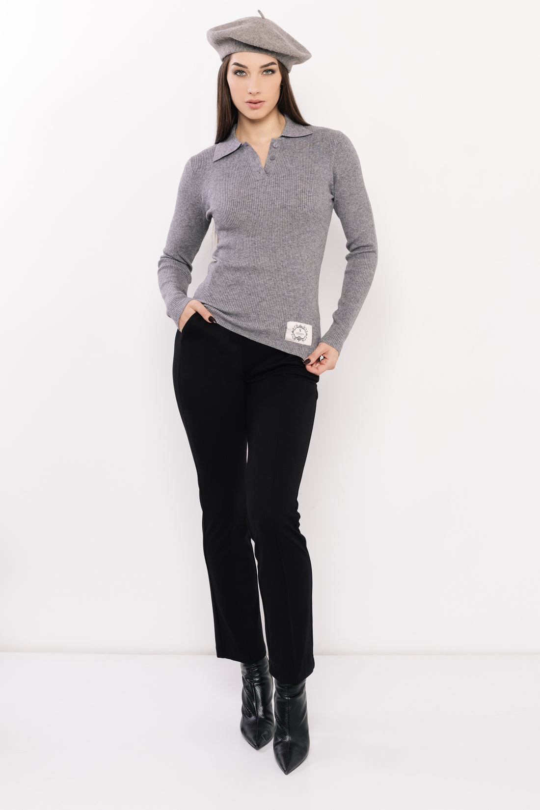 Galléros gombos pulcsi szürke