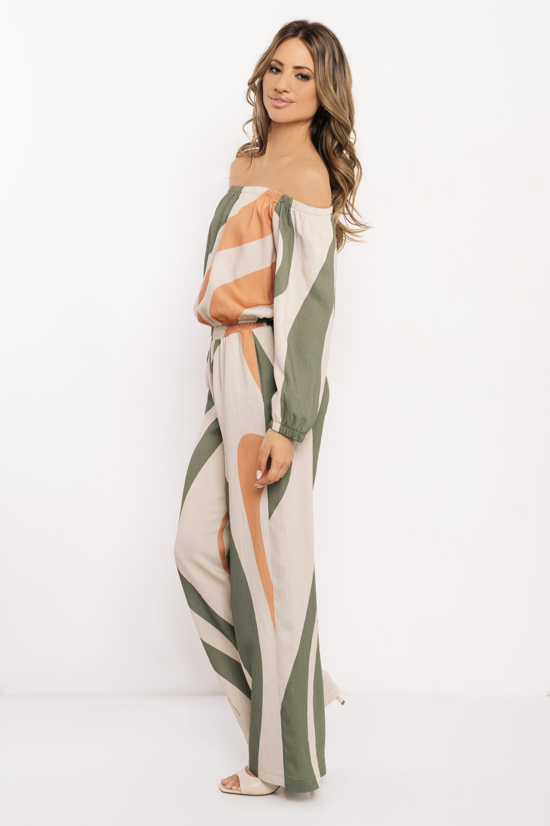 Arinka nadrág hullámos