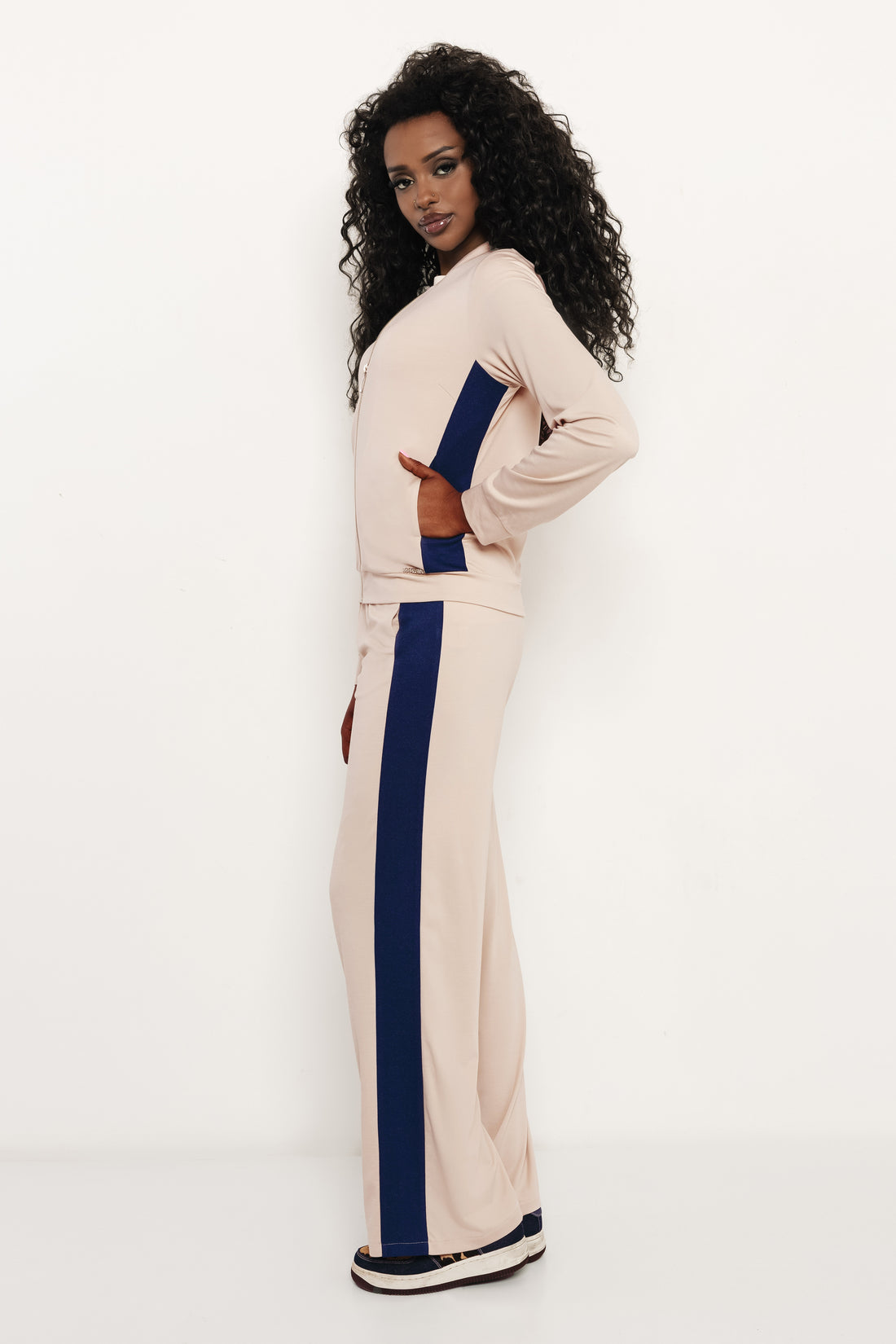 Voxi jogging szett bézs