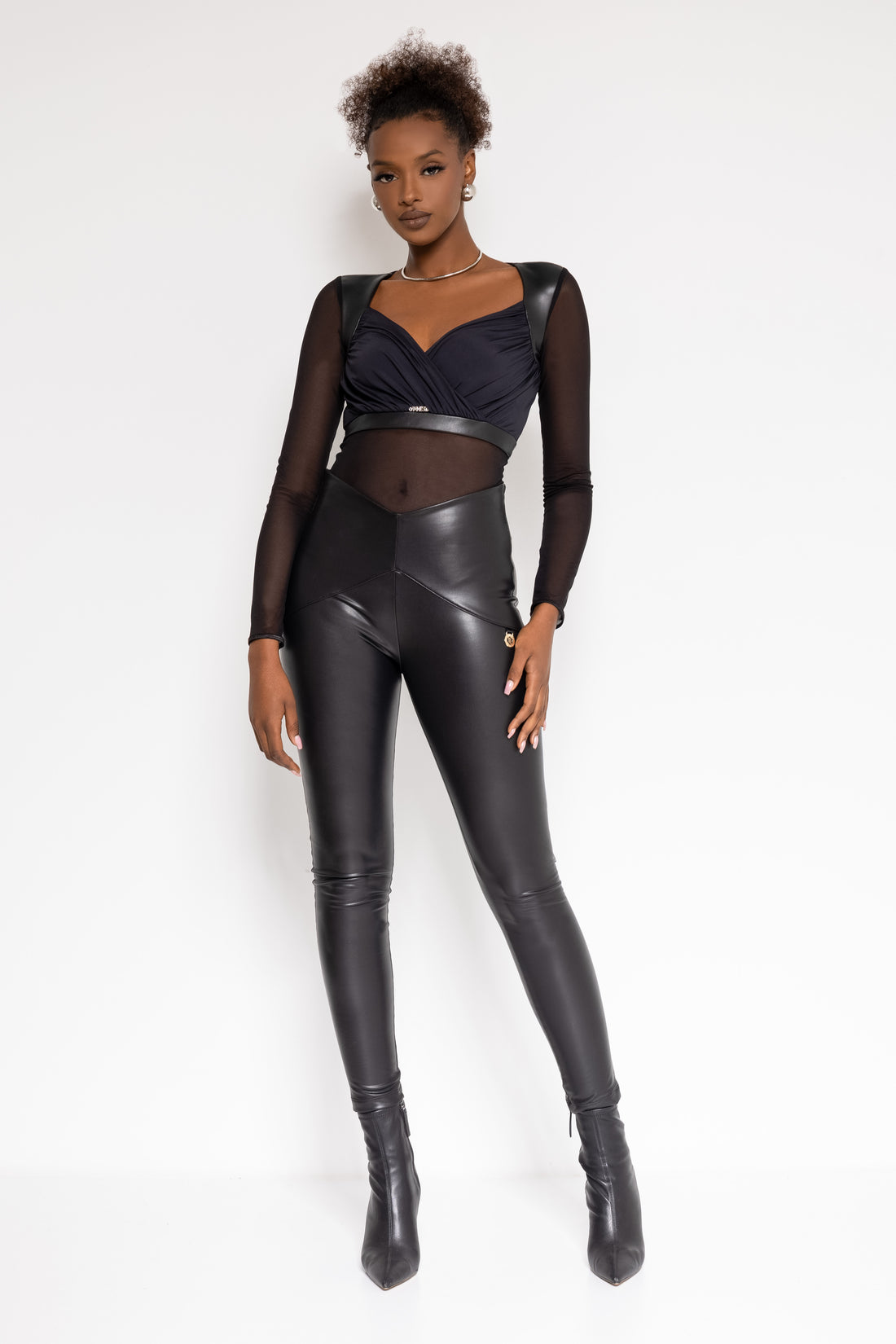 Rietti body fekete one-0