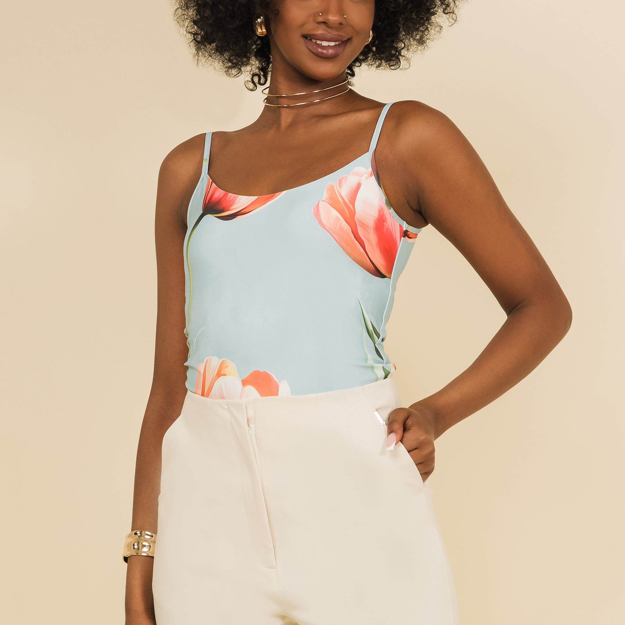 Ébena top - tulipán mintás