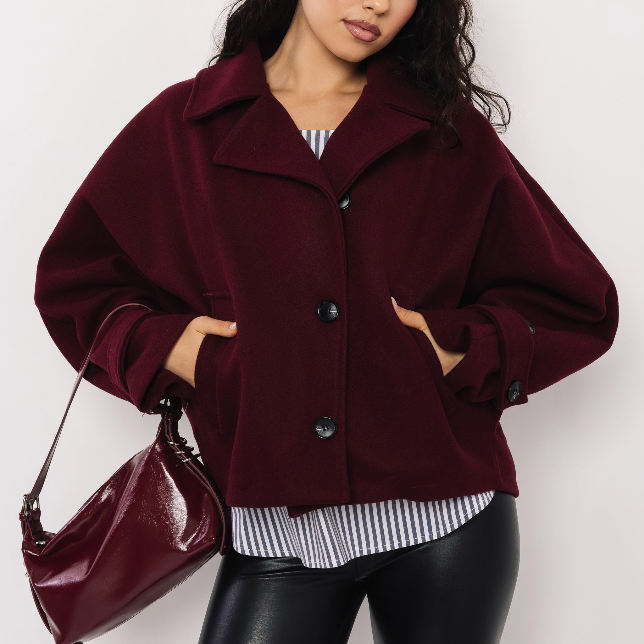 Nikozi szövet bő kiskabát burgundi