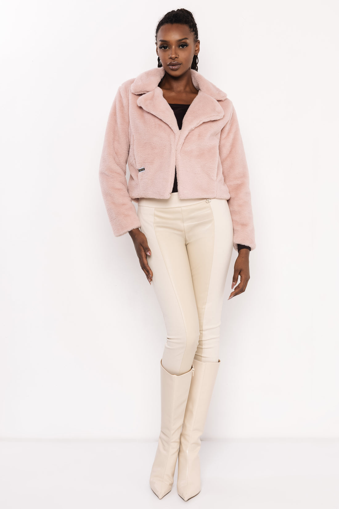 Furila szőrme kiskabát púder