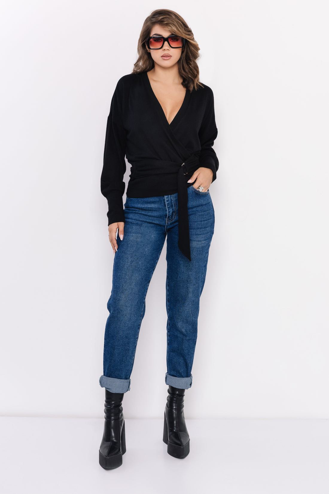 Latifa felső fekete