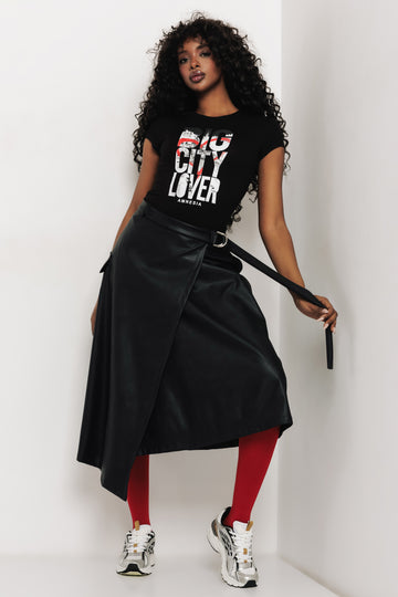 Febin szoknya fekete