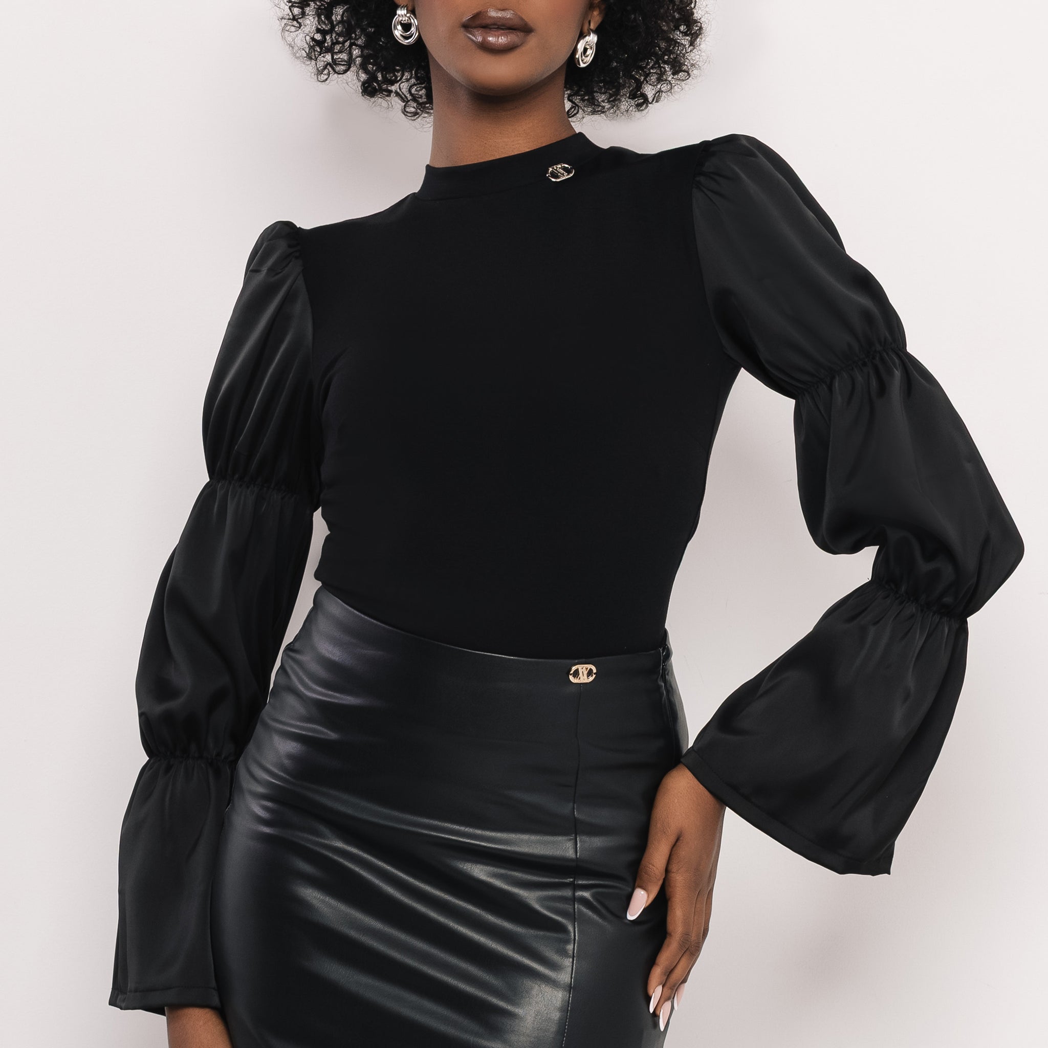 Peglon felső fekete