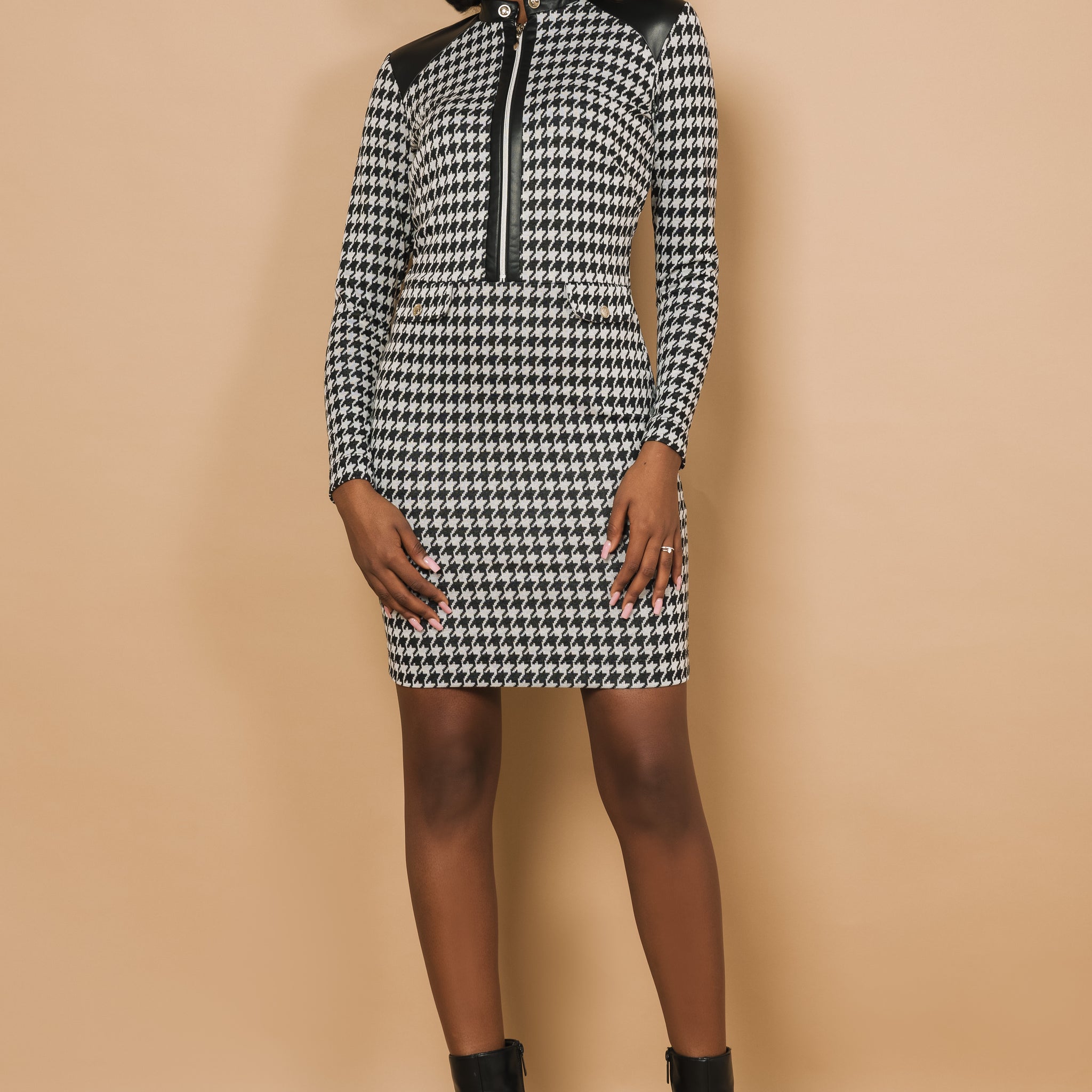 Mercer ruha tyúklábmintás