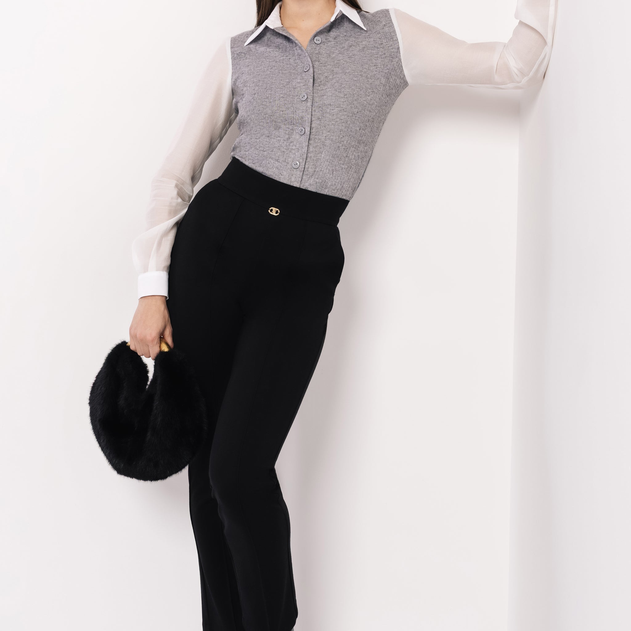 Peratu felső szürke