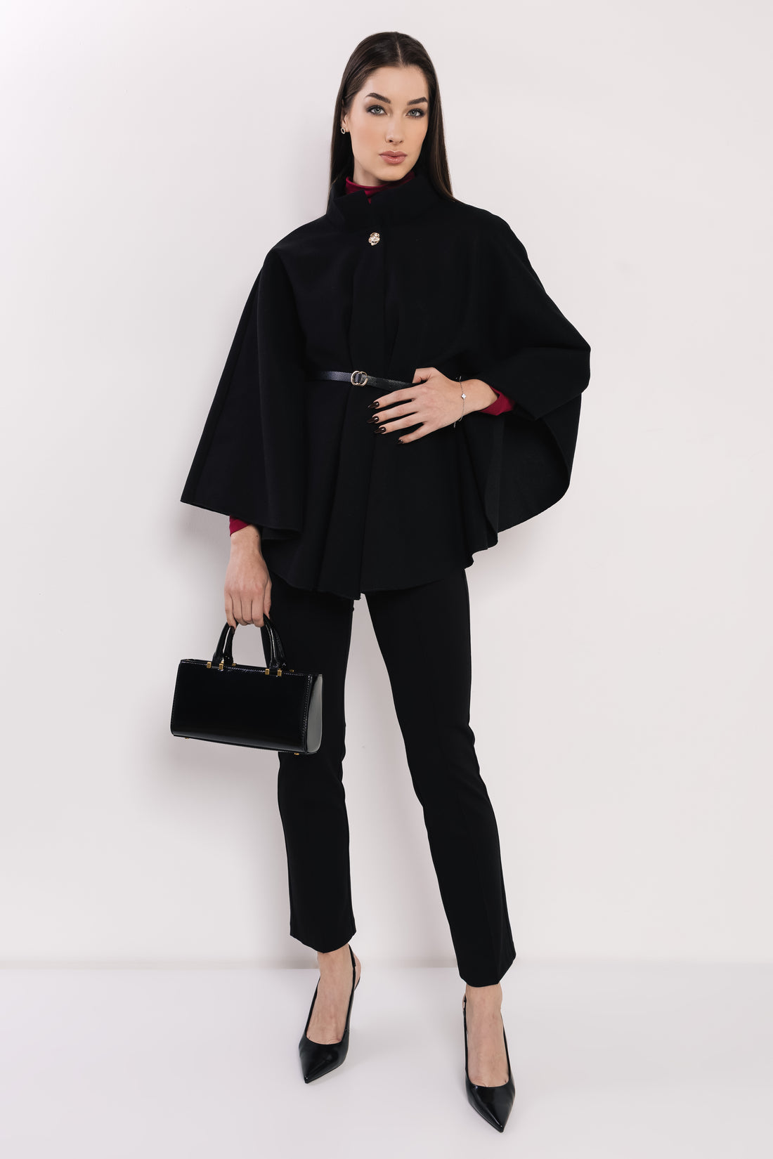 Riana öves szövet pelerin fekete