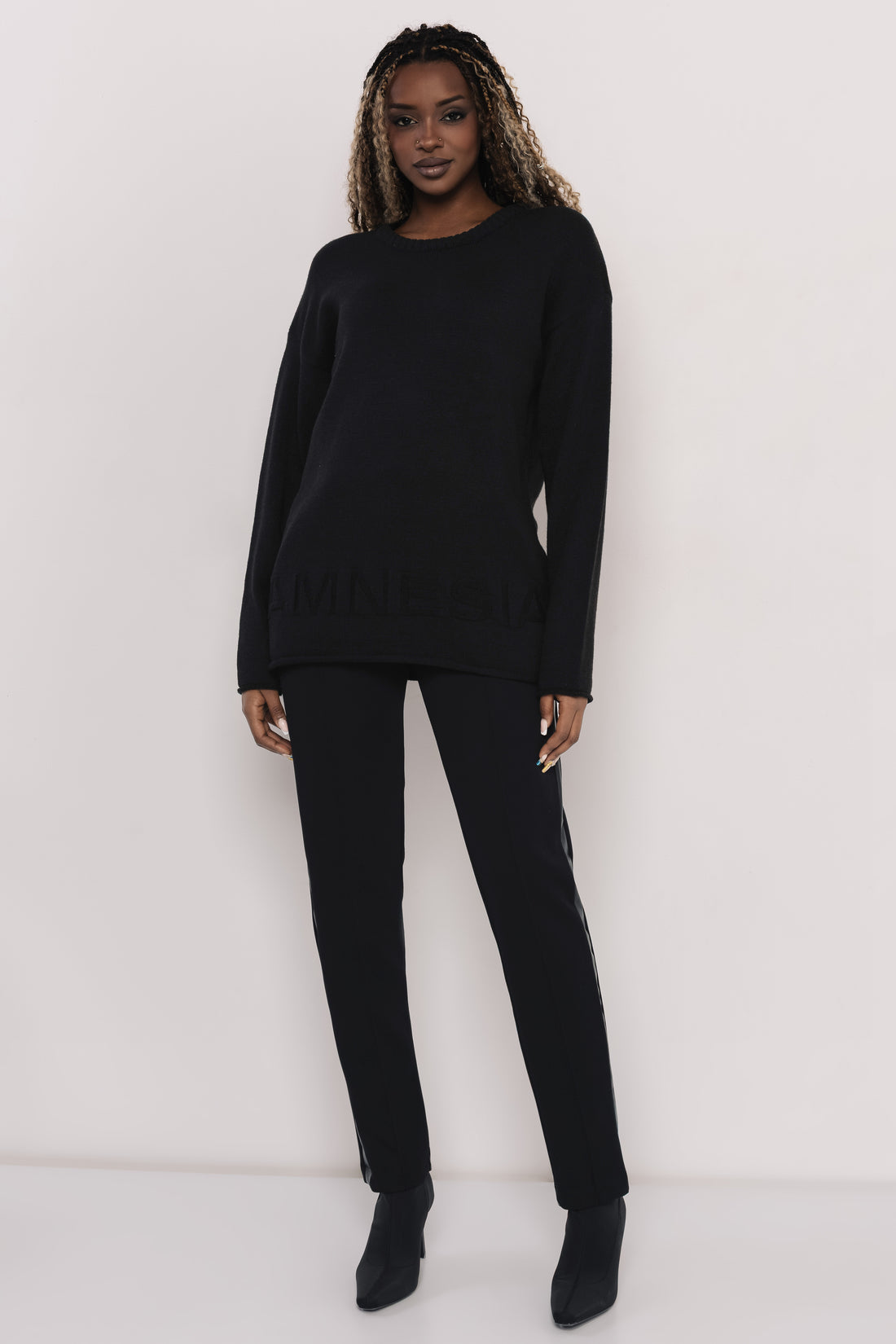 Tamul pulóver fekete