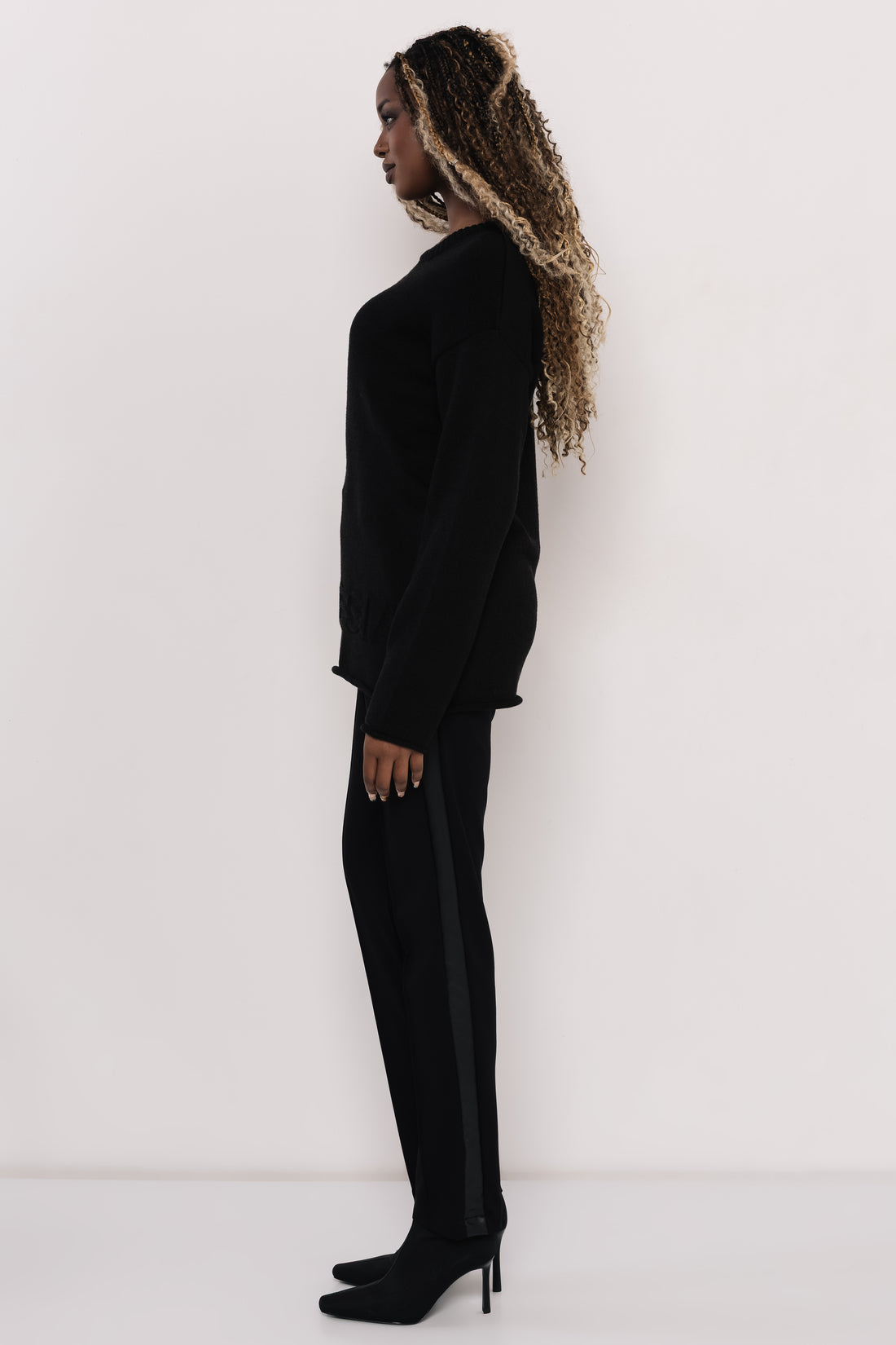 Tamul pulóver - fekete