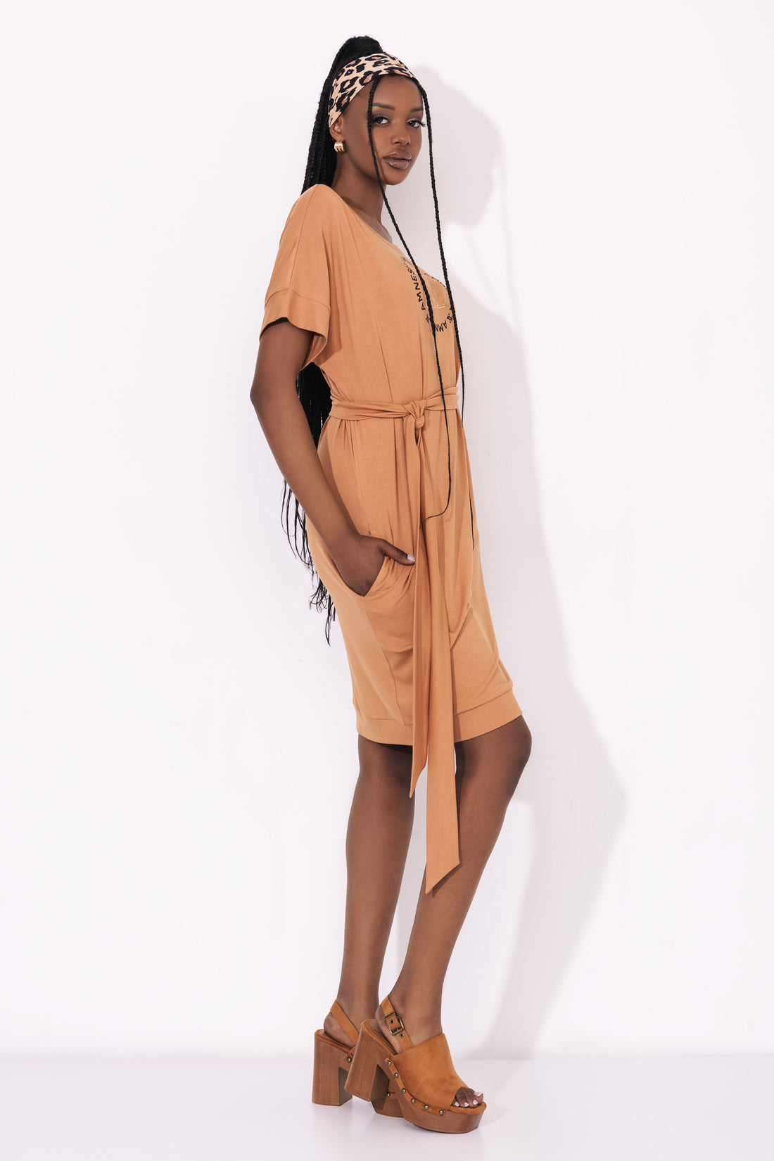 Erale ruha camel barna one-0