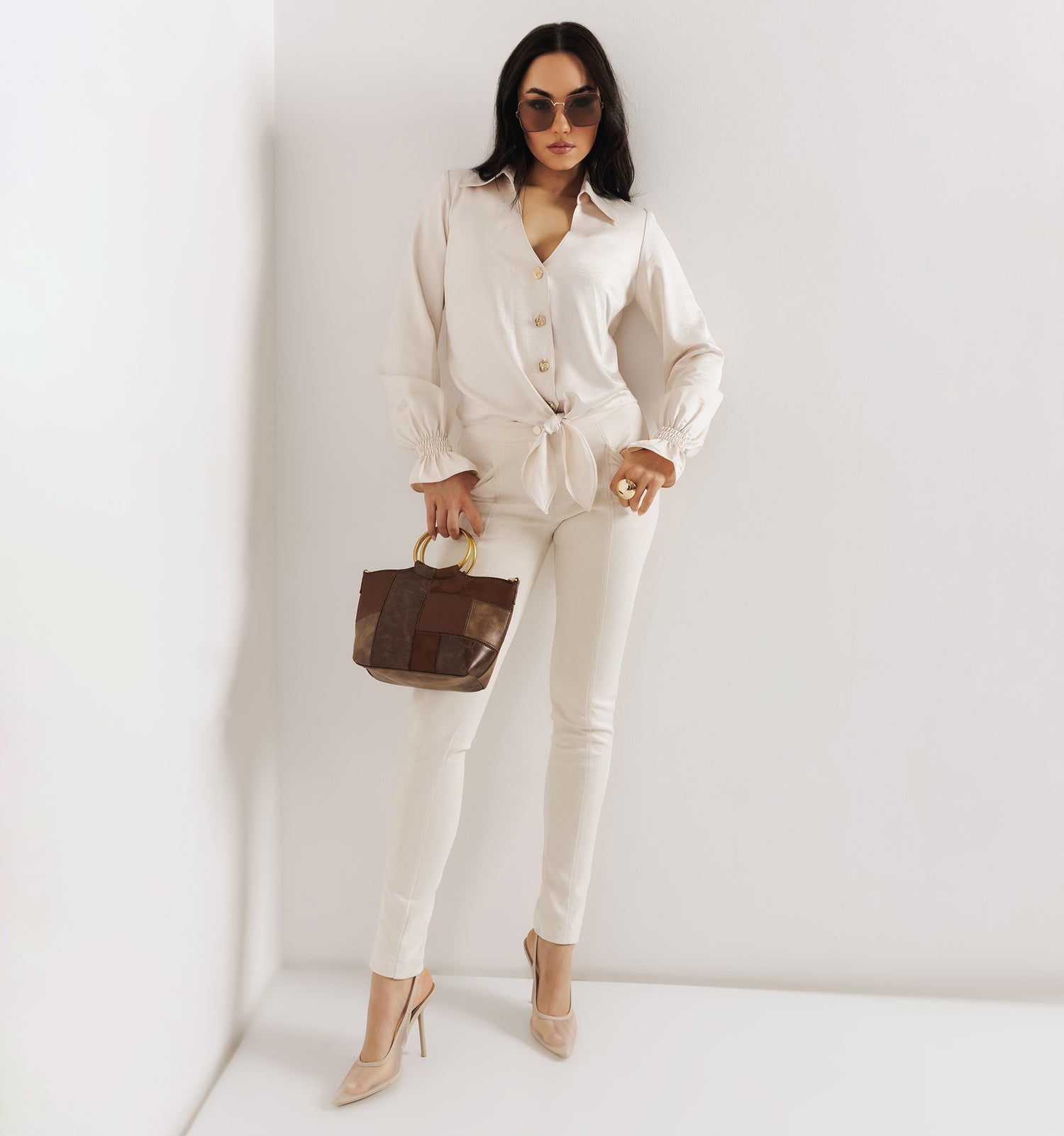 lookbook image shop_this_look_amDhCa