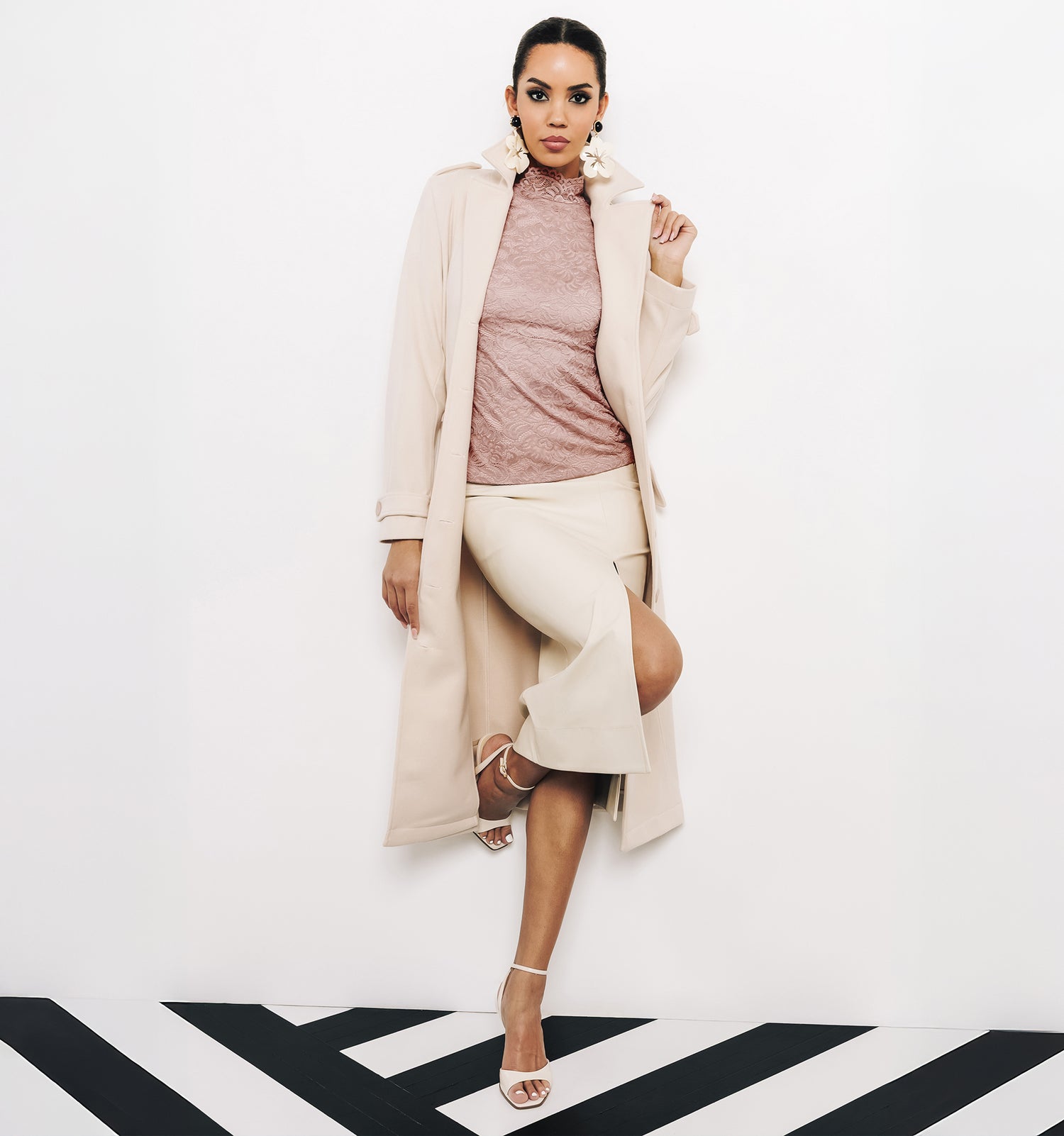 lookbook image shop_this_look_EcLGgQ