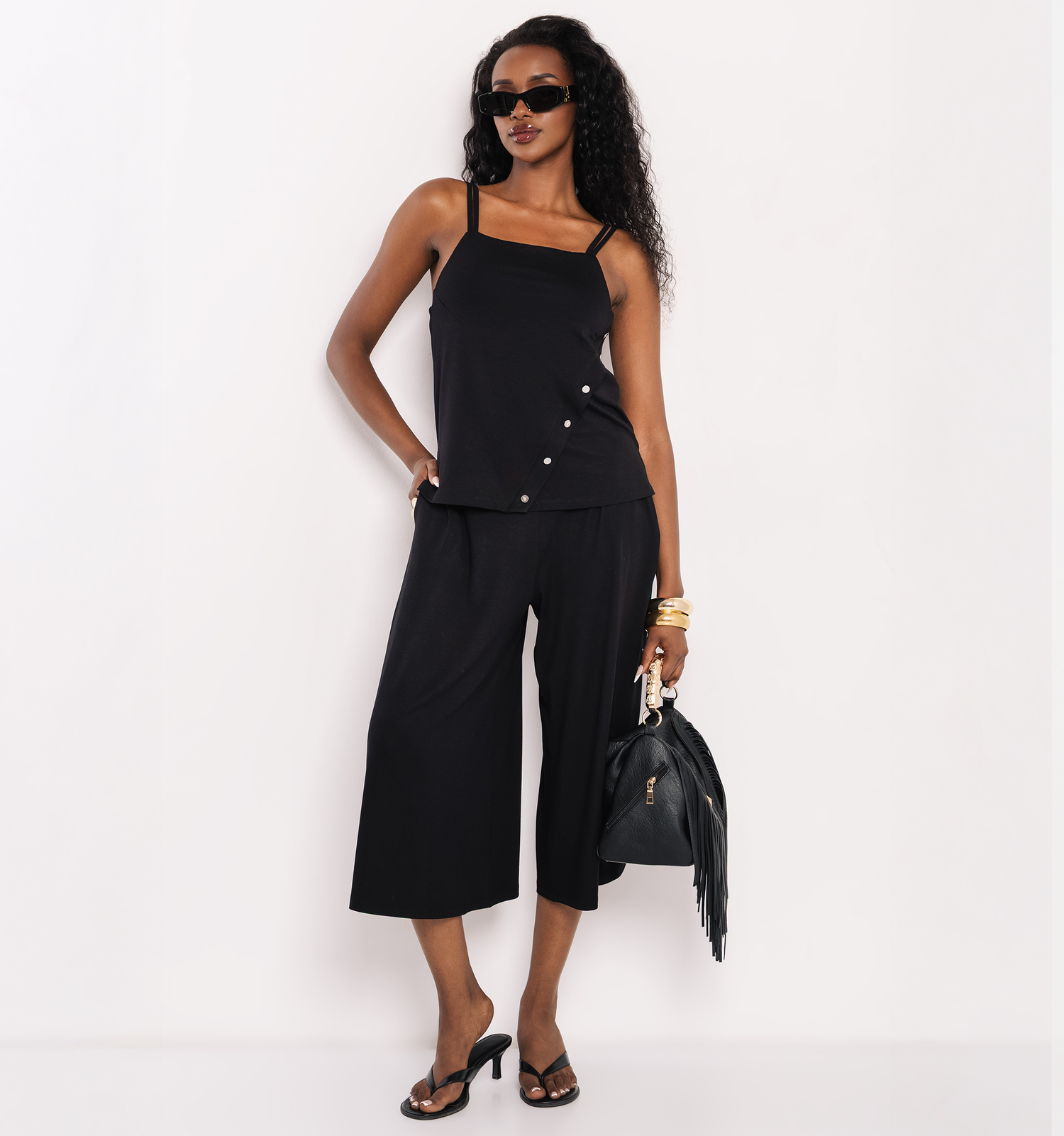 lookbook image shop_this_look_amDhCa