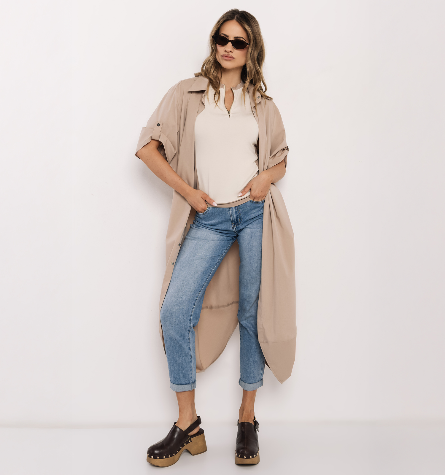 lookbook image shop_this_look_AVdw3f